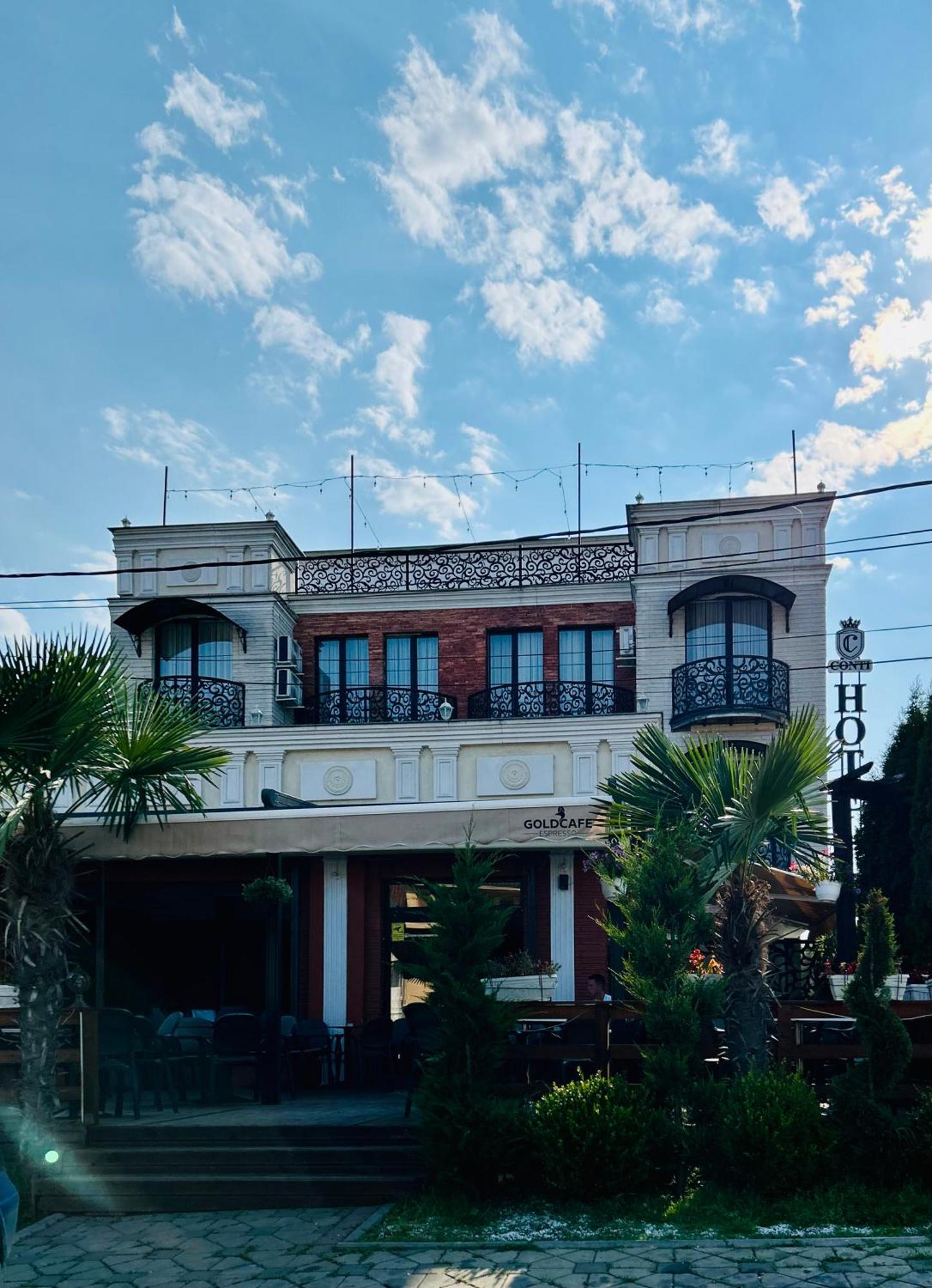 Conti Hotel & Restaurant Gjakova Exterior photo